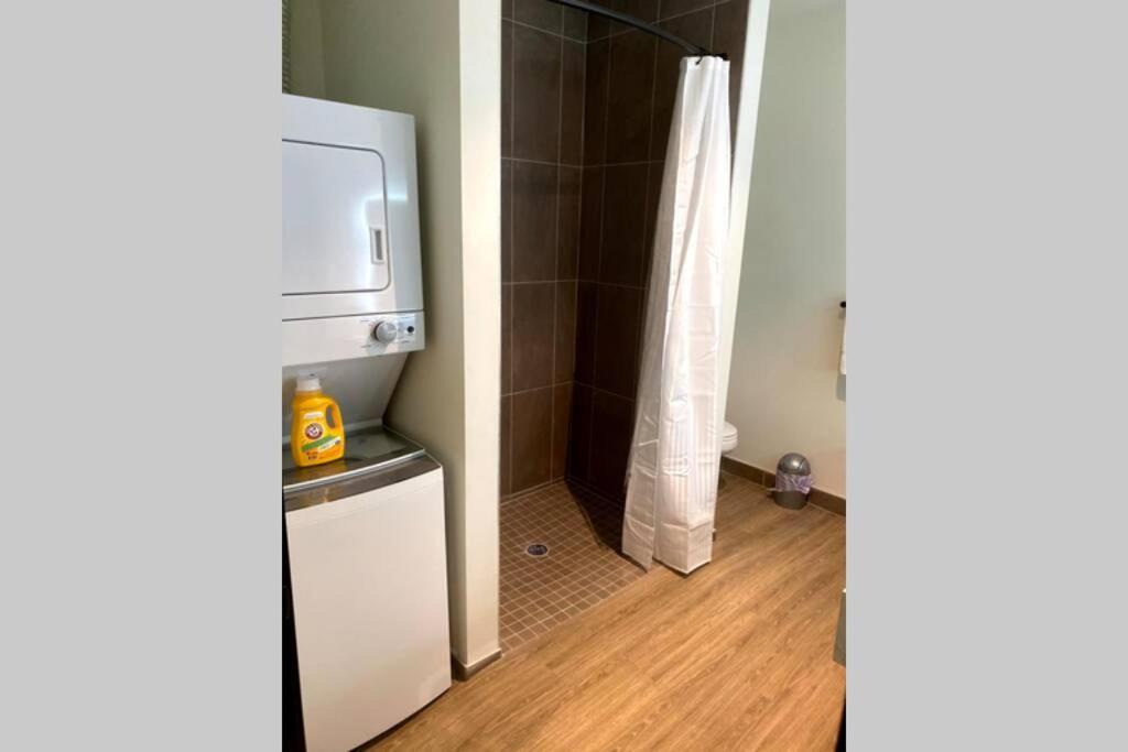 3E-*New* Apartment -5 Min From Downtown, Sleeps 4 Pittsburgh Buitenkant foto